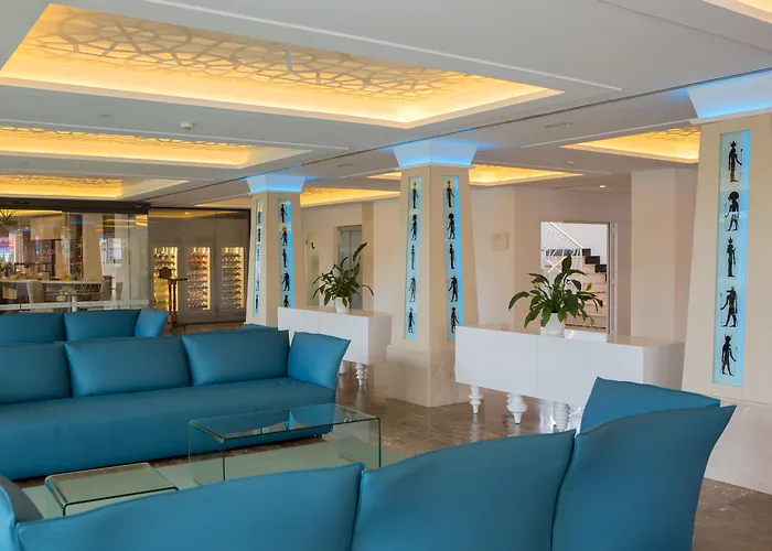 Hotel Luxor